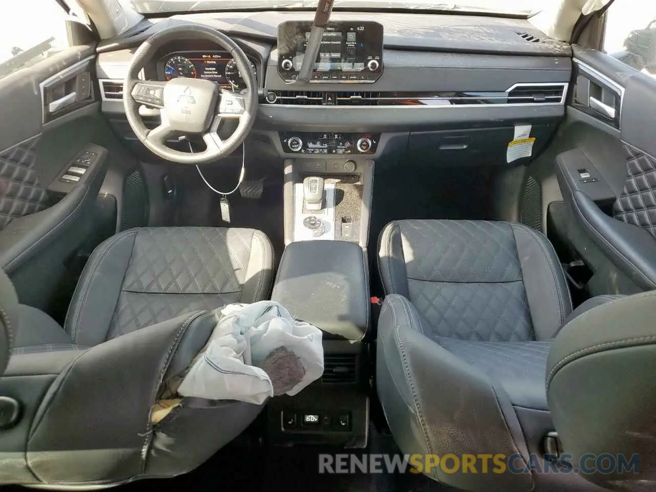 8 Photograph of a damaged car JA4J3VA81PZ053772 MITSUBISHI OUTLANDER 2023