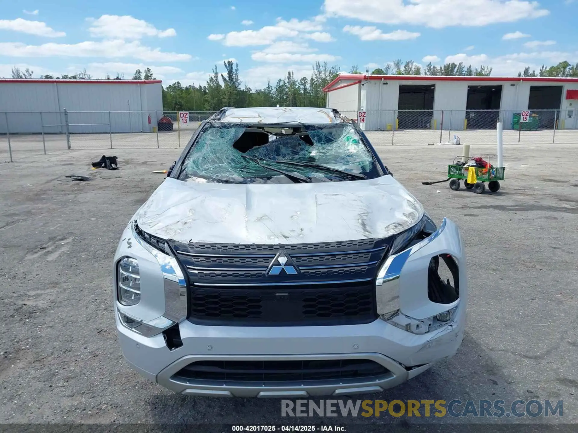 6 Photograph of a damaged car JA4J3VA89PZ009096 MITSUBISHI OUTLANDER 2023