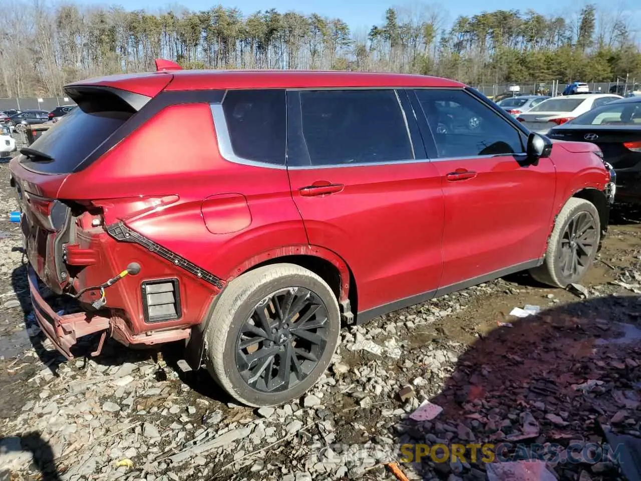 3 Photograph of a damaged car JA4J3VA8XPZ039515 MITSUBISHI OUTLANDER 2023