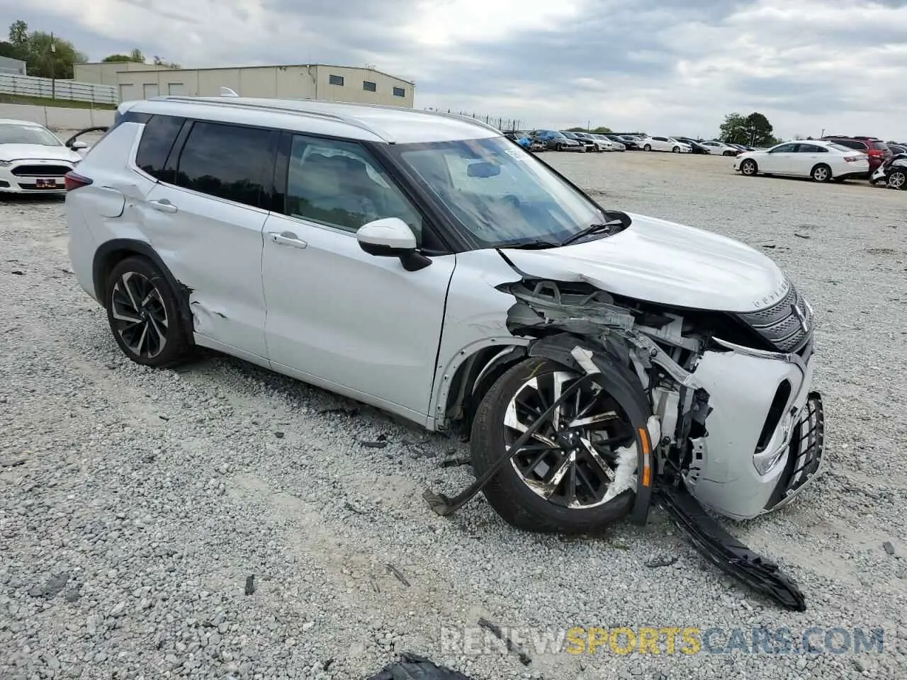 4 Photograph of a damaged car JA4J3VA8XPZ050529 MITSUBISHI OUTLANDER 2023