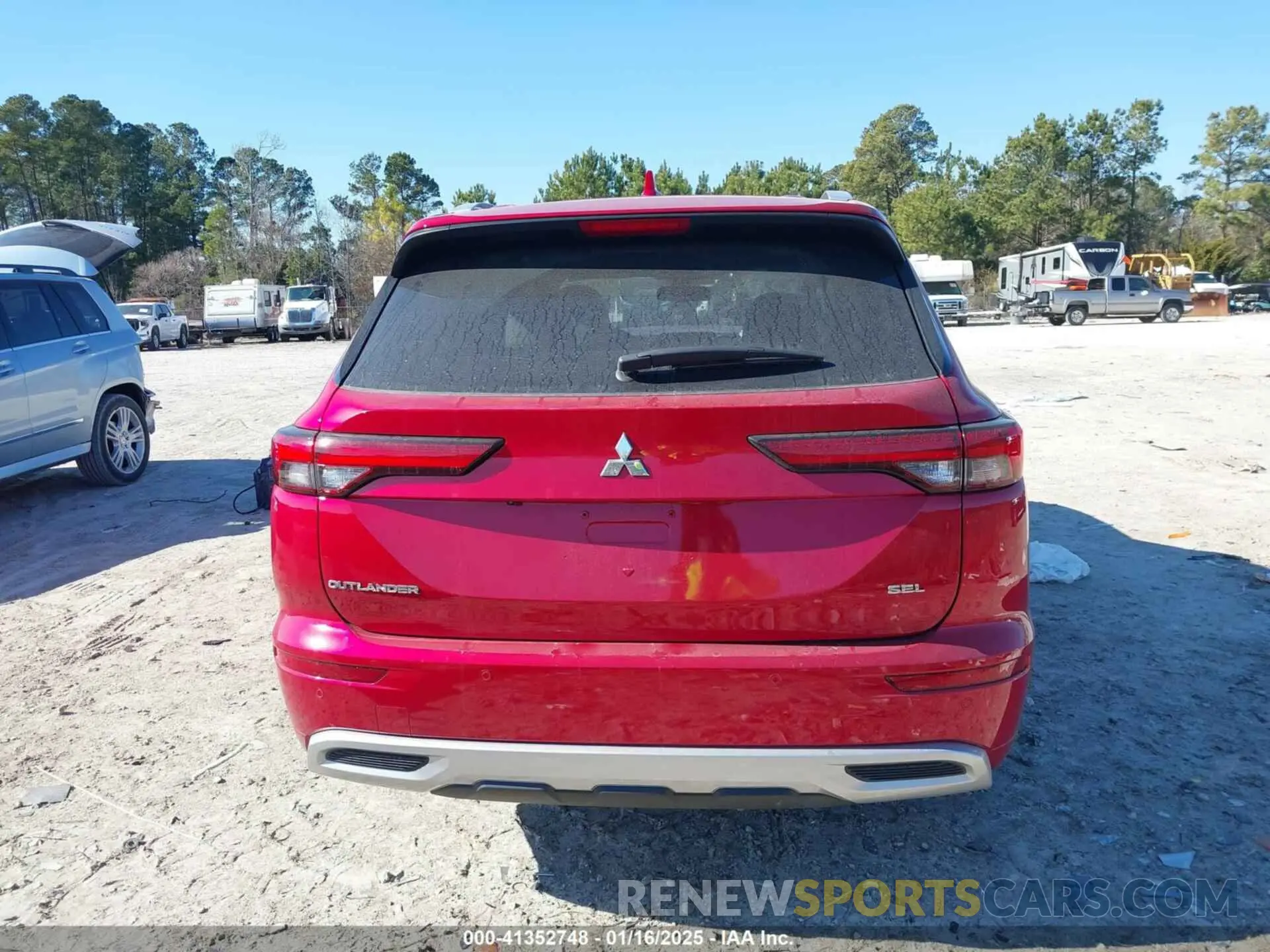 16 Photograph of a damaged car JA4J3VA8XPZ051759 MITSUBISHI OUTLANDER 2023