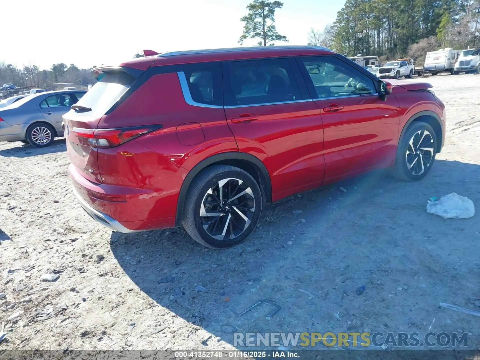 4 Photograph of a damaged car JA4J3VA8XPZ051759 MITSUBISHI OUTLANDER 2023