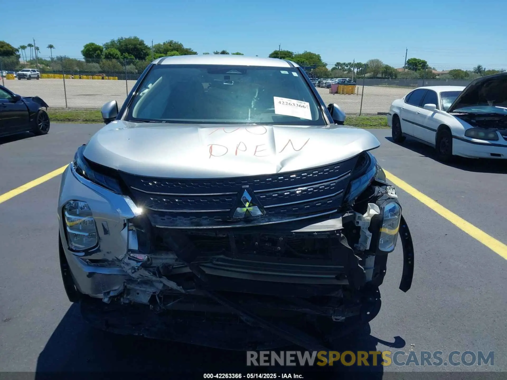 6 Photograph of a damaged car JA4J4TA80PZ021798 MITSUBISHI OUTLANDER 2023