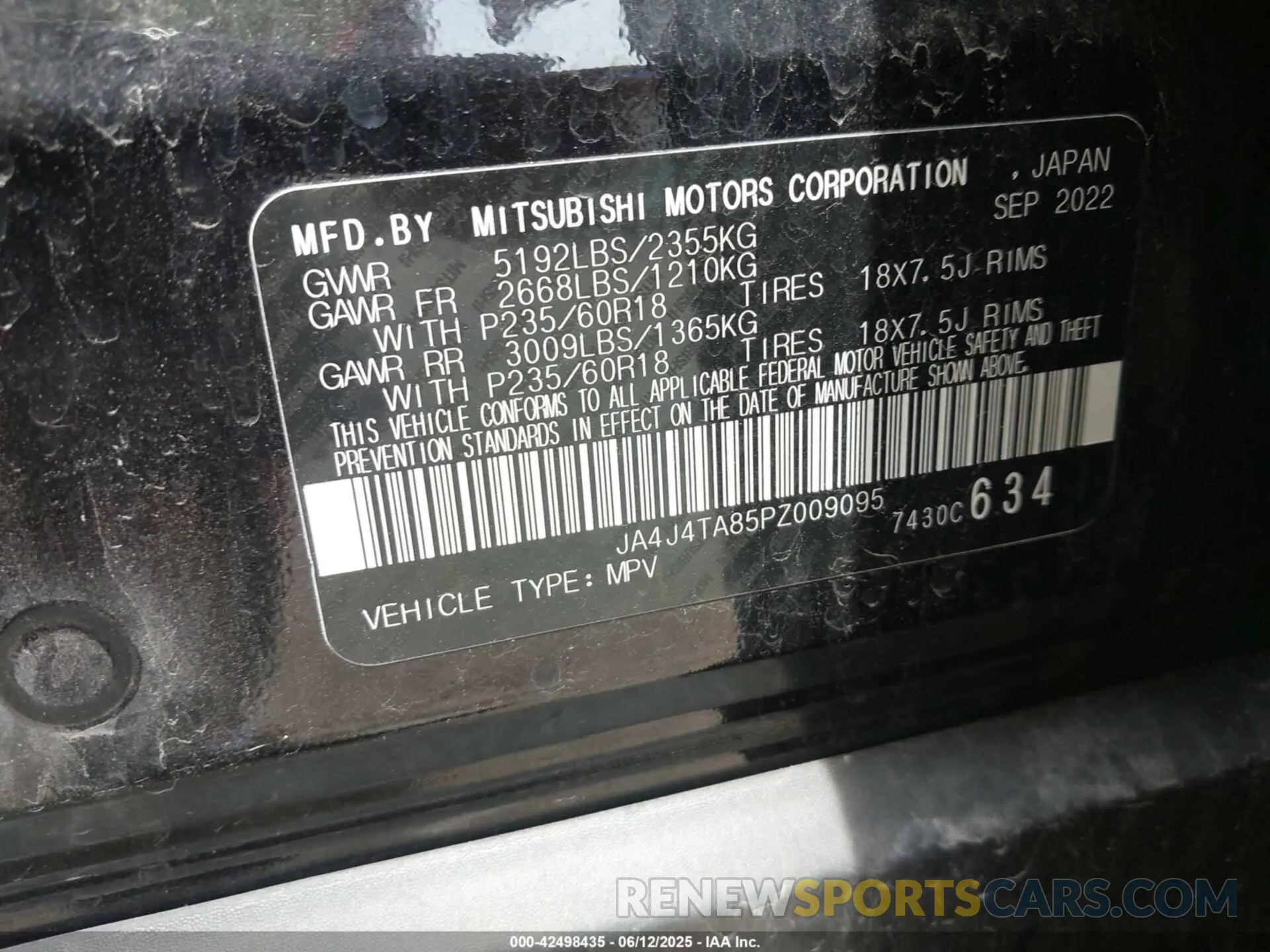 9 Photograph of a damaged car JA4J4TA85PZ009095 MITSUBISHI OUTLANDER 2023
