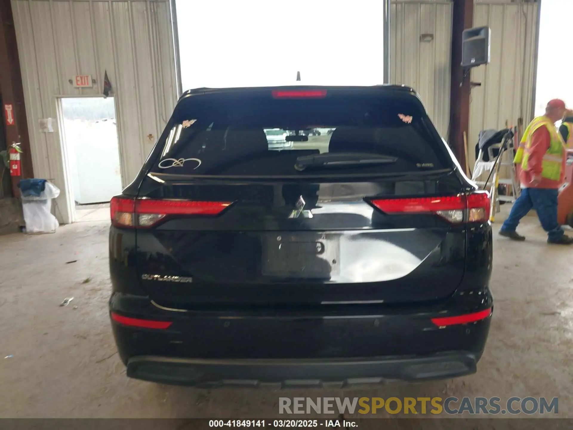 16 Photograph of a damaged car JA4J4TA87PZ062171 MITSUBISHI OUTLANDER 2023