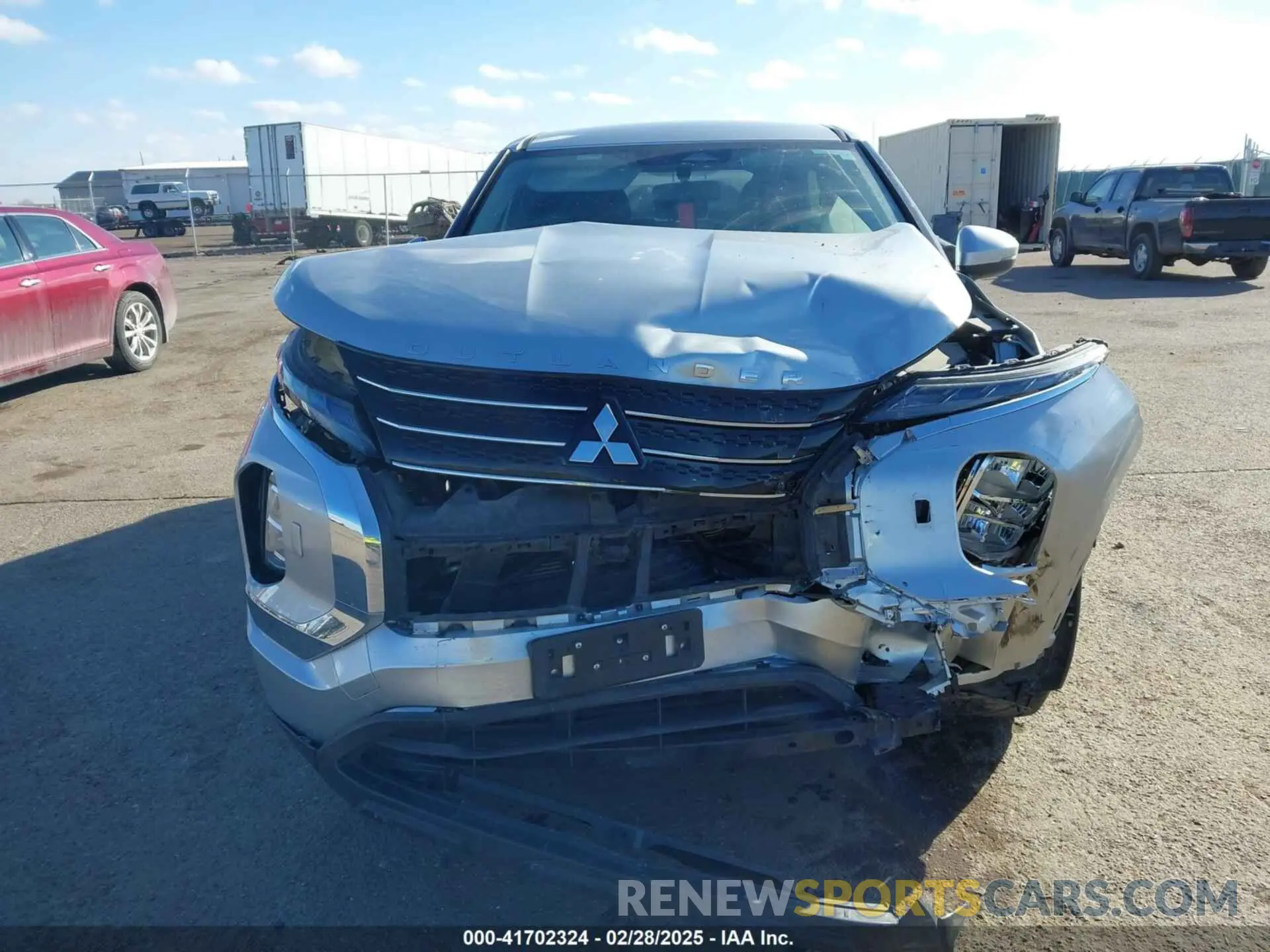 12 Photograph of a damaged car JA4J4TA89PZ027972 MITSUBISHI OUTLANDER 2023