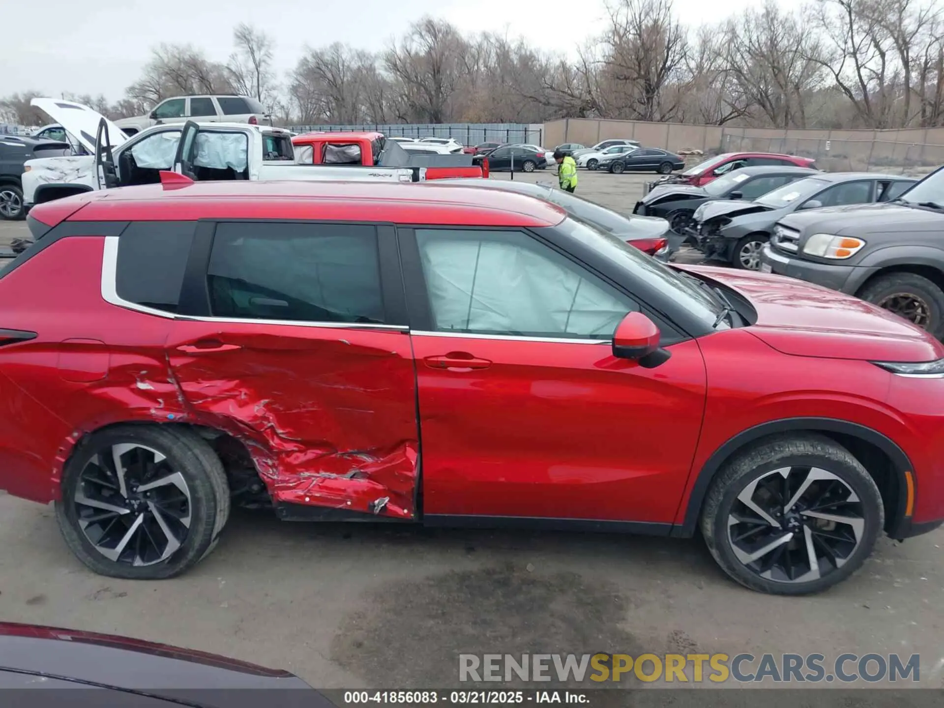 13 Photograph of a damaged car JA4J4UA80PZ021404 MITSUBISHI OUTLANDER 2023