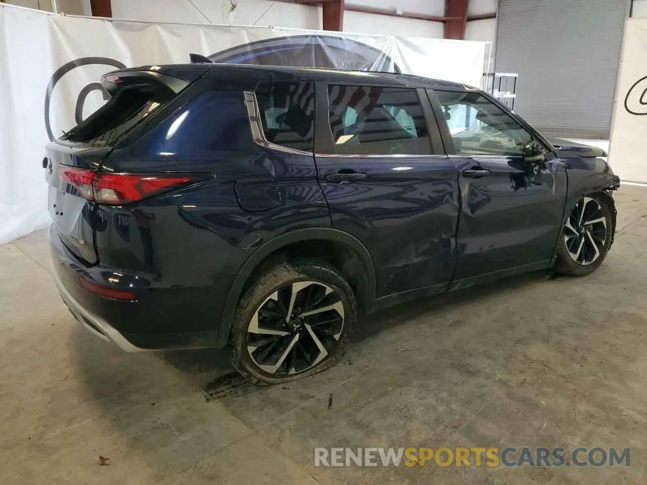 3 Photograph of a damaged car JA4J4UA81PZ026868 MITSUBISHI OUTLANDER 2023