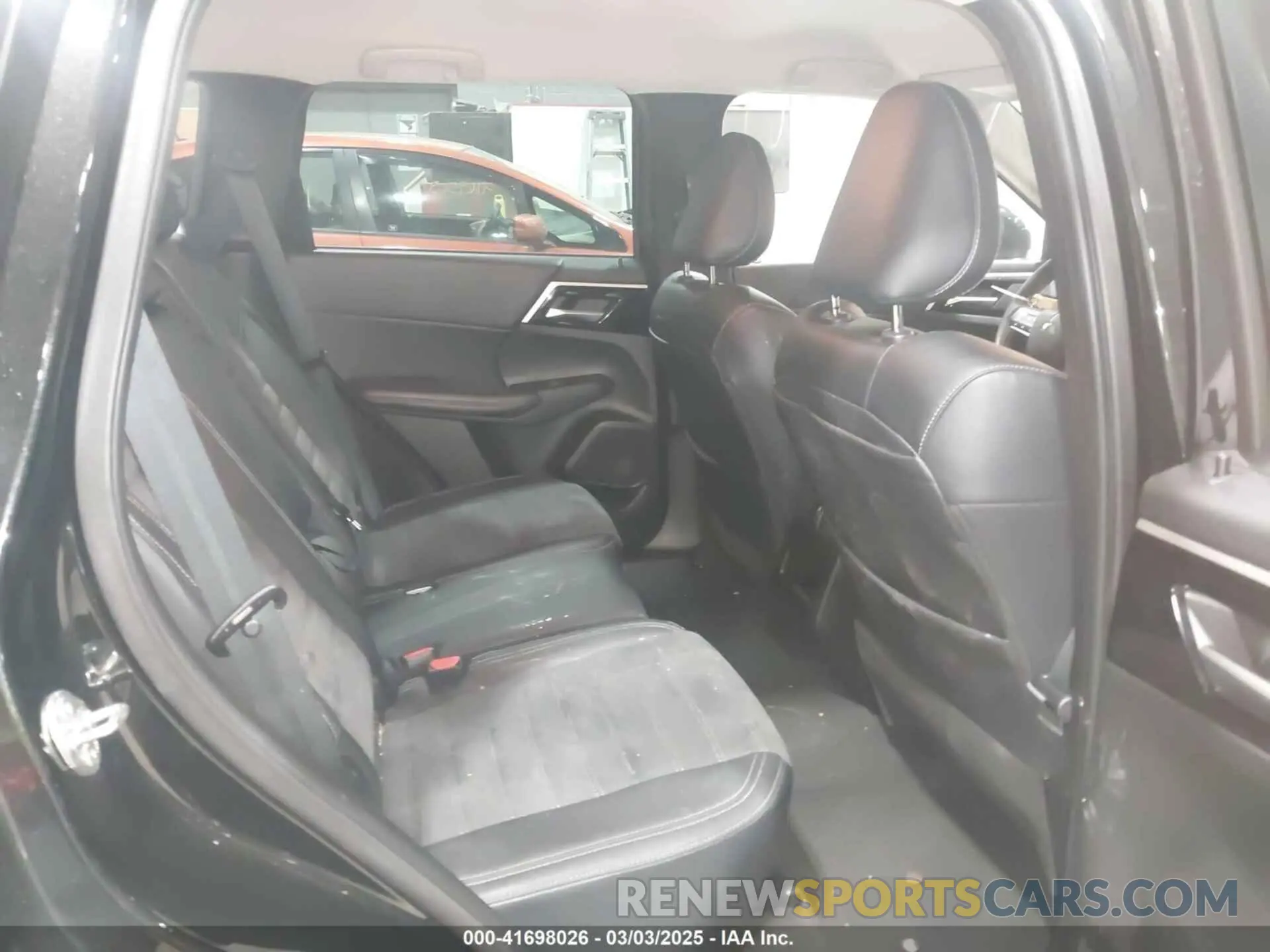 8 Photograph of a damaged car JA4J4UA82PZ030511 MITSUBISHI OUTLANDER 2023