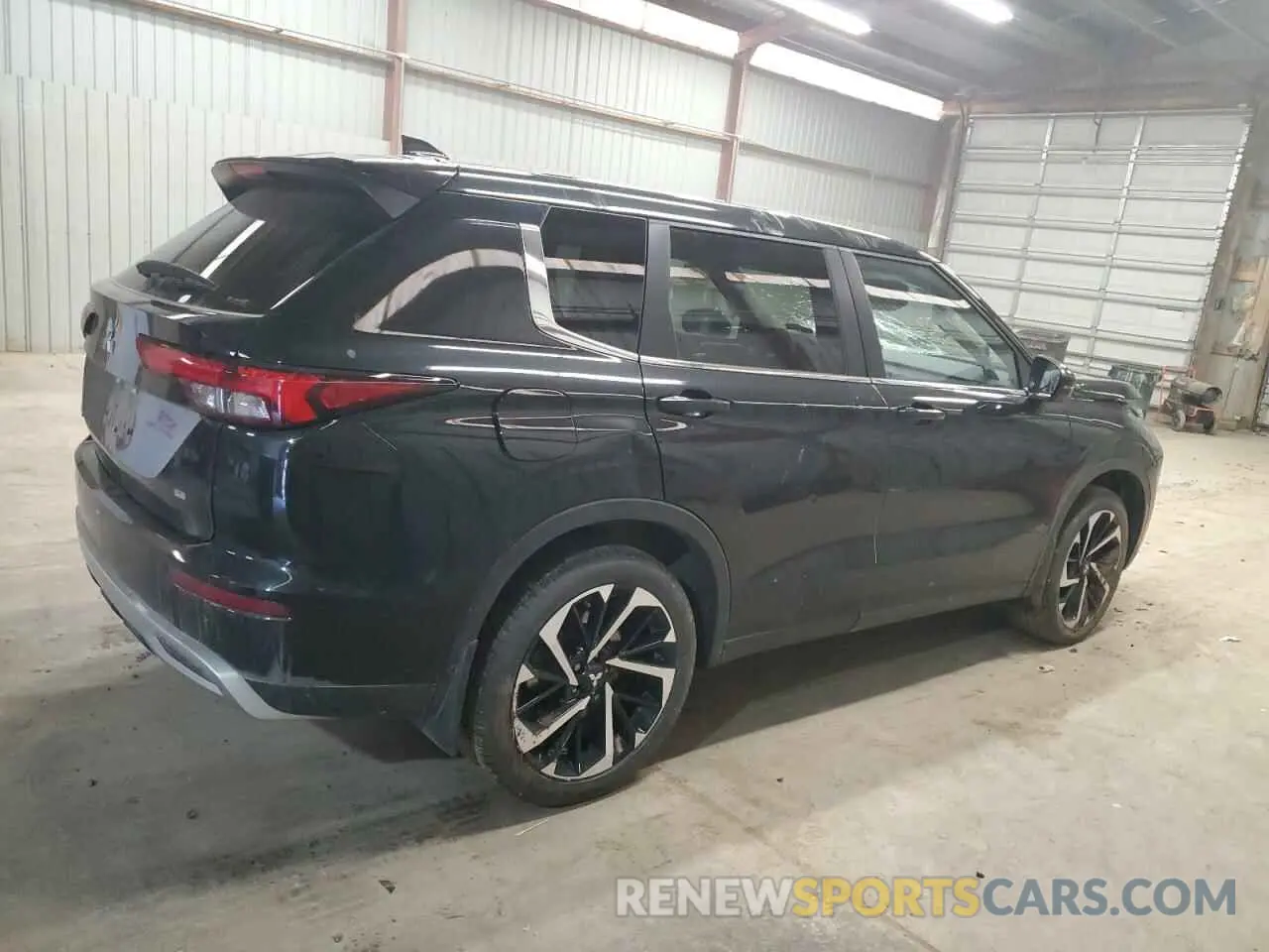 3 Photograph of a damaged car JA4J4UA82PZ061337 MITSUBISHI OUTLANDER 2023