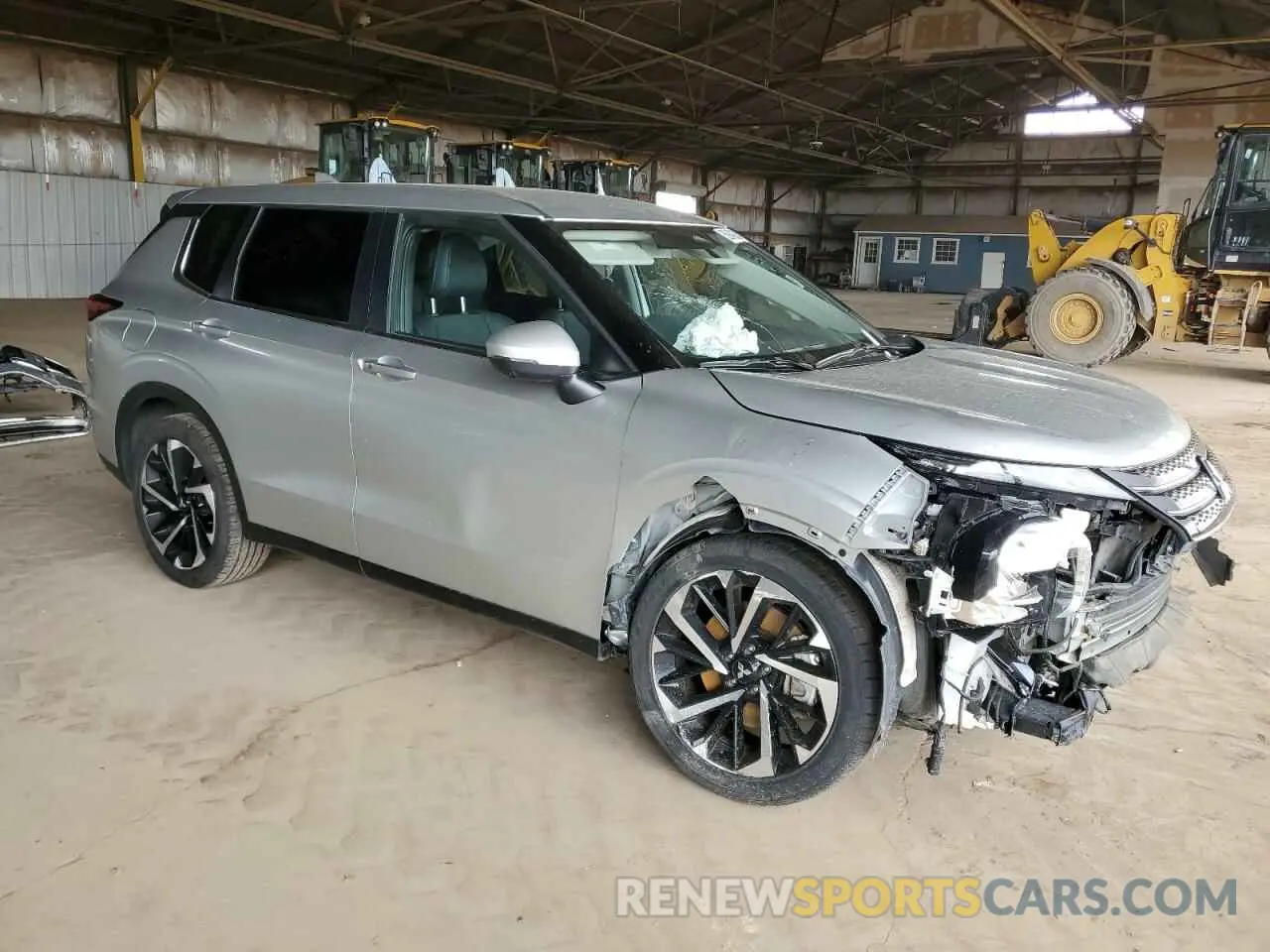 4 Photograph of a damaged car JA4J4UA83PZ051478 MITSUBISHI OUTLANDER 2023