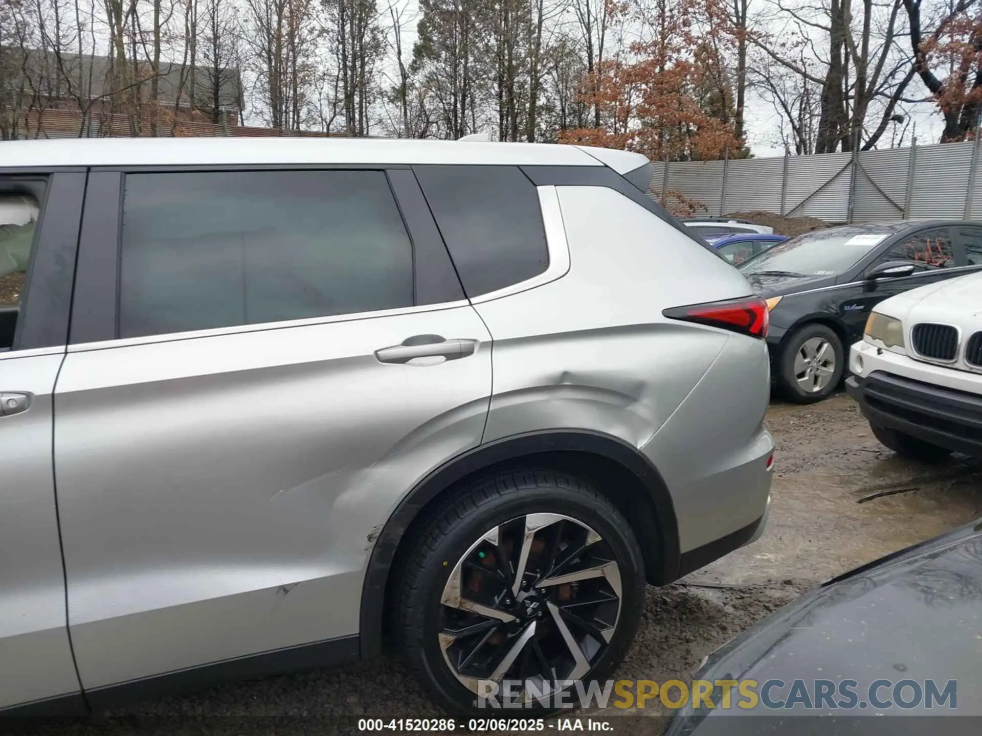 11 Photograph of a damaged car JA4J4UA84PZ018165 MITSUBISHI OUTLANDER 2023