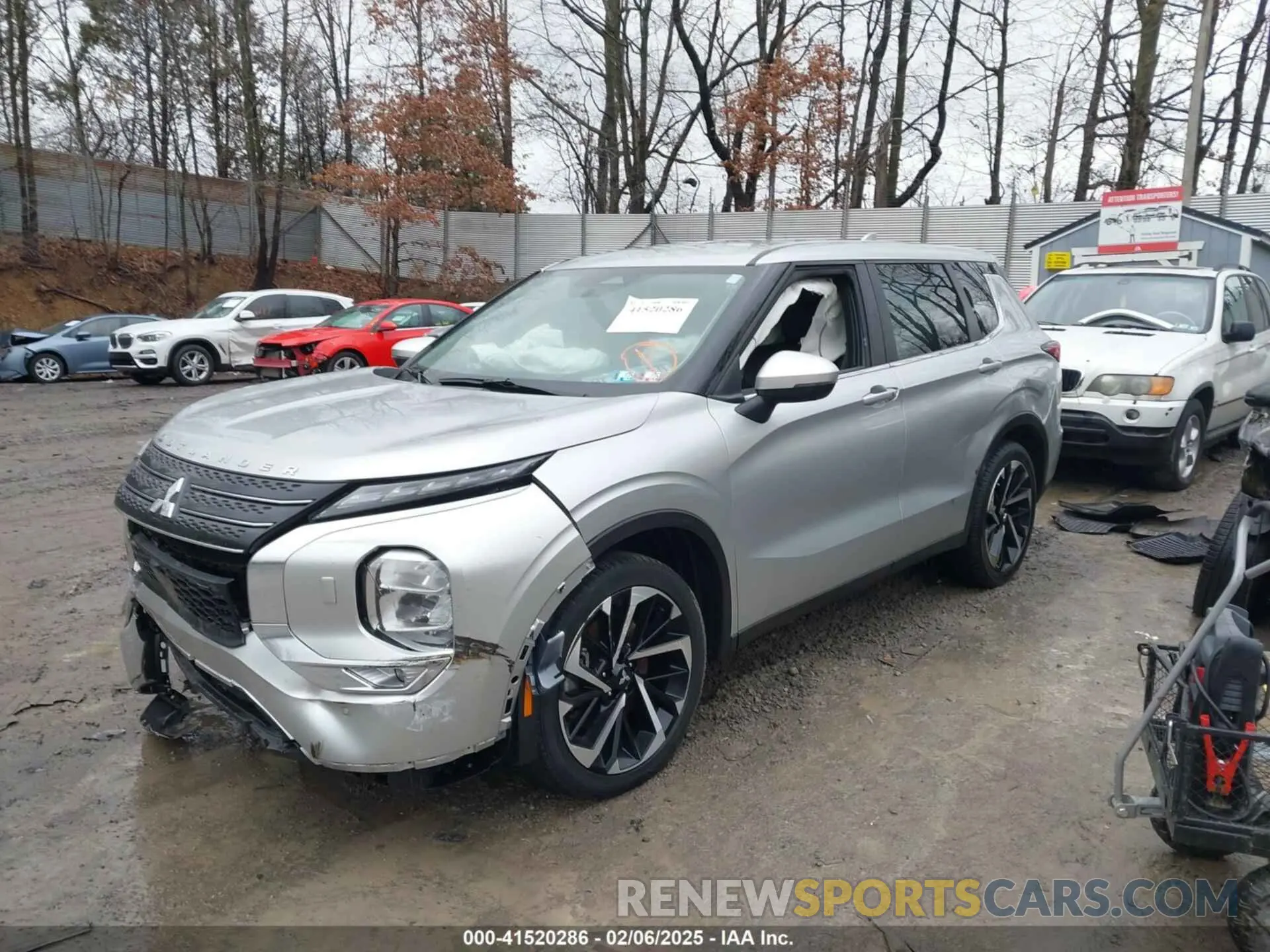 2 Photograph of a damaged car JA4J4UA84PZ018165 MITSUBISHI OUTLANDER 2023