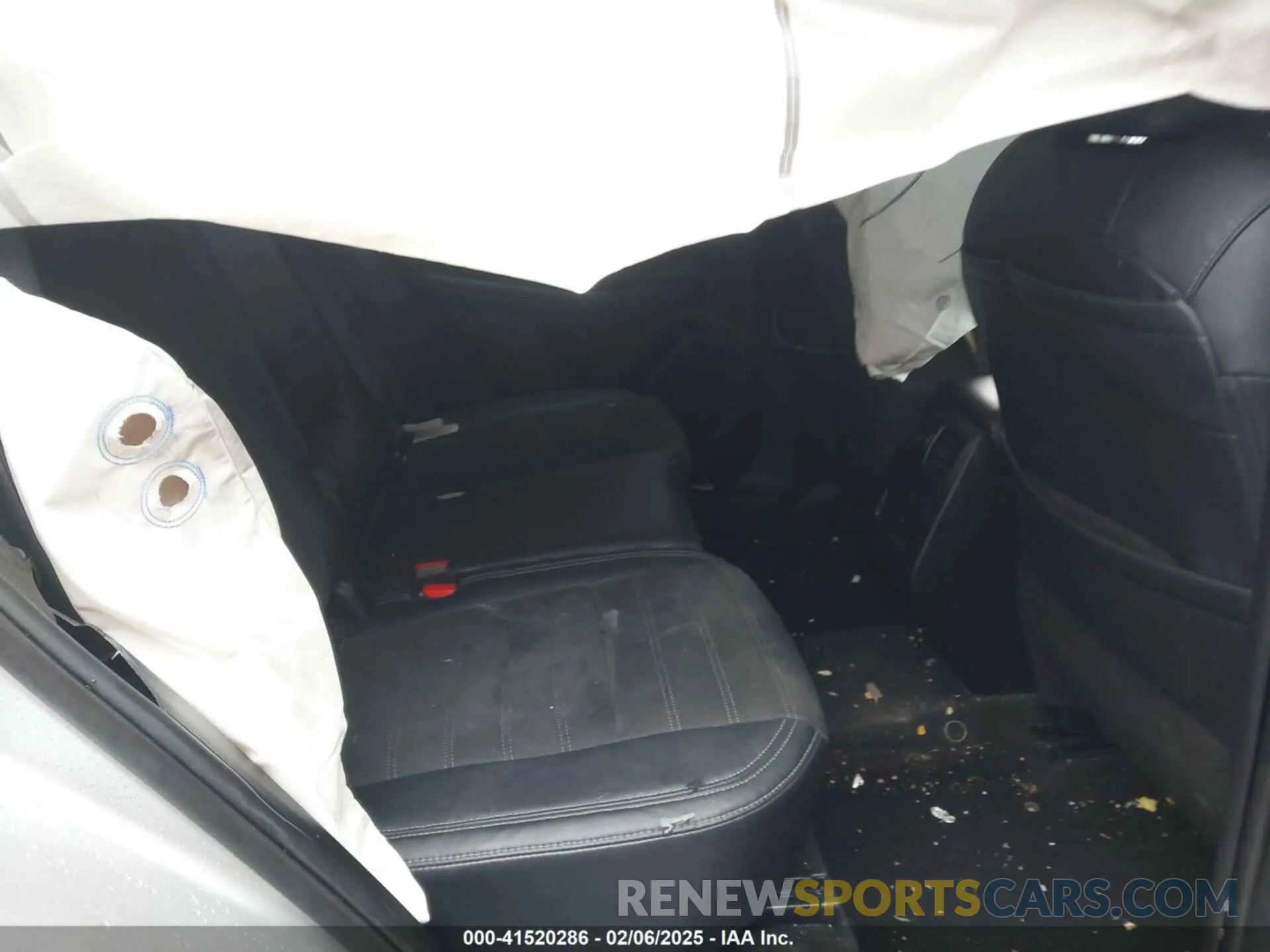 8 Photograph of a damaged car JA4J4UA84PZ018165 MITSUBISHI OUTLANDER 2023