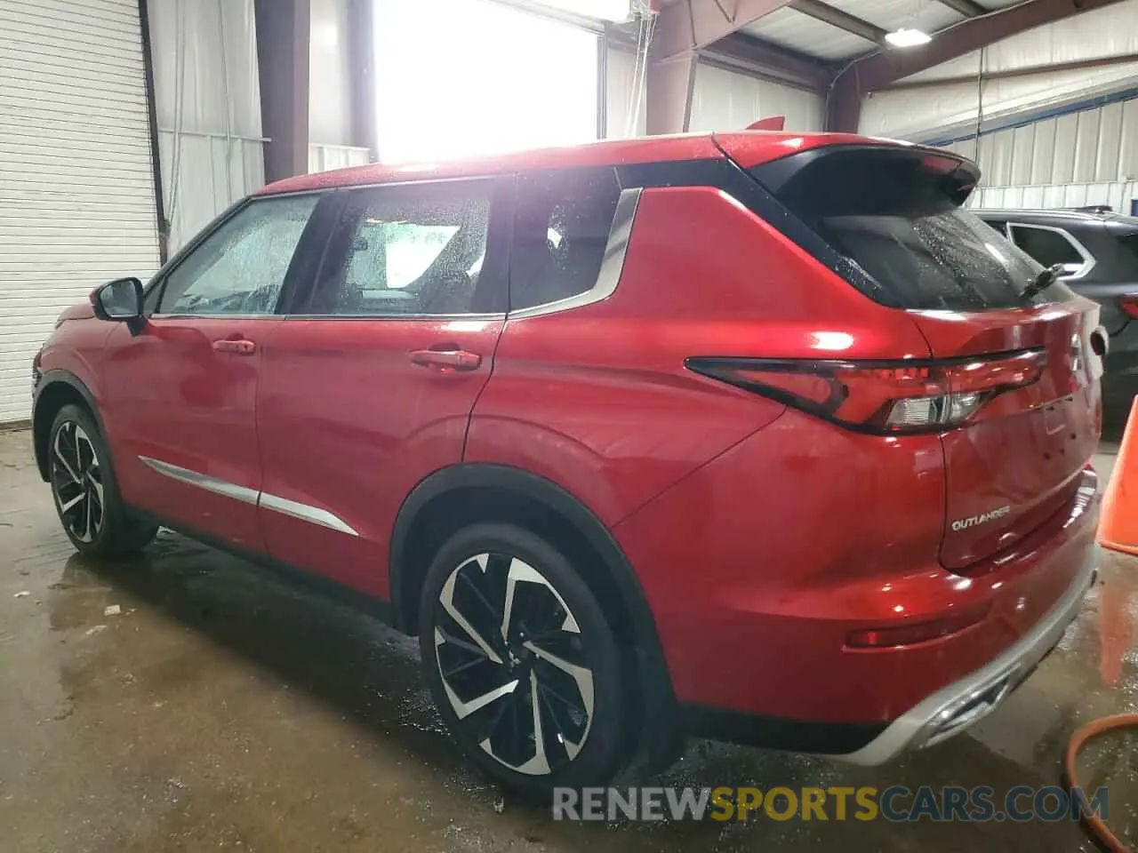 2 Photograph of a damaged car JA4J4UA86PZ008236 MITSUBISHI OUTLANDER 2023