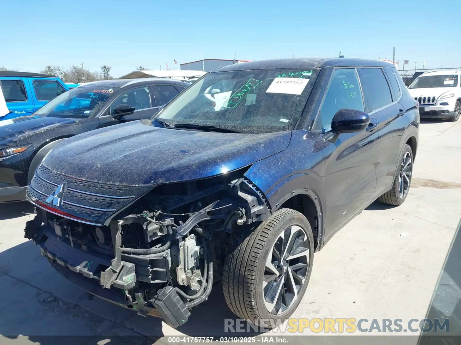 2 Photograph of a damaged car JA4J4UA86PZ026283 MITSUBISHI OUTLANDER 2023