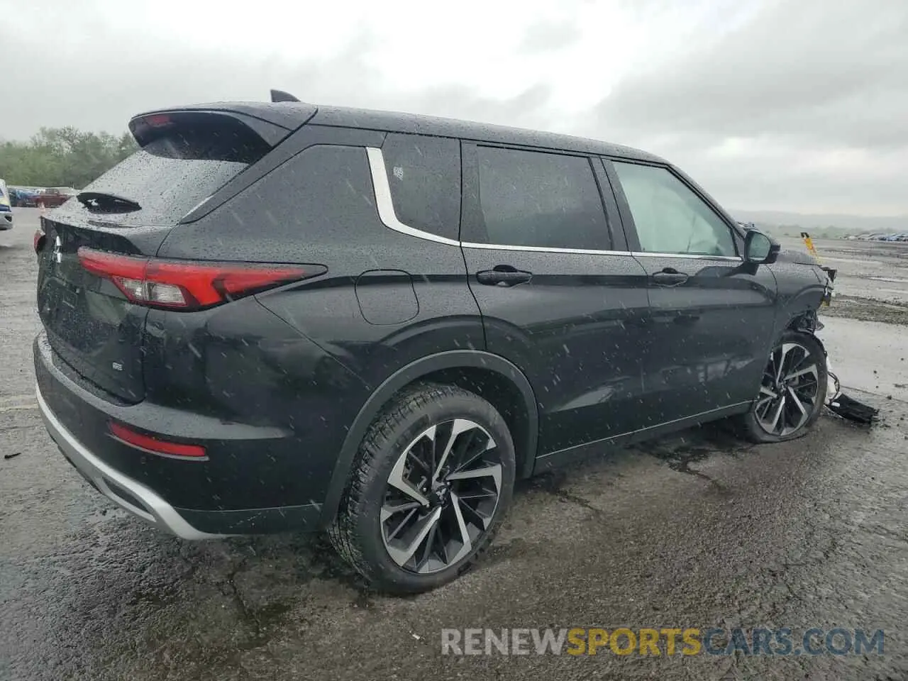3 Photograph of a damaged car JA4J4UA86PZ027448 MITSUBISHI OUTLANDER 2023