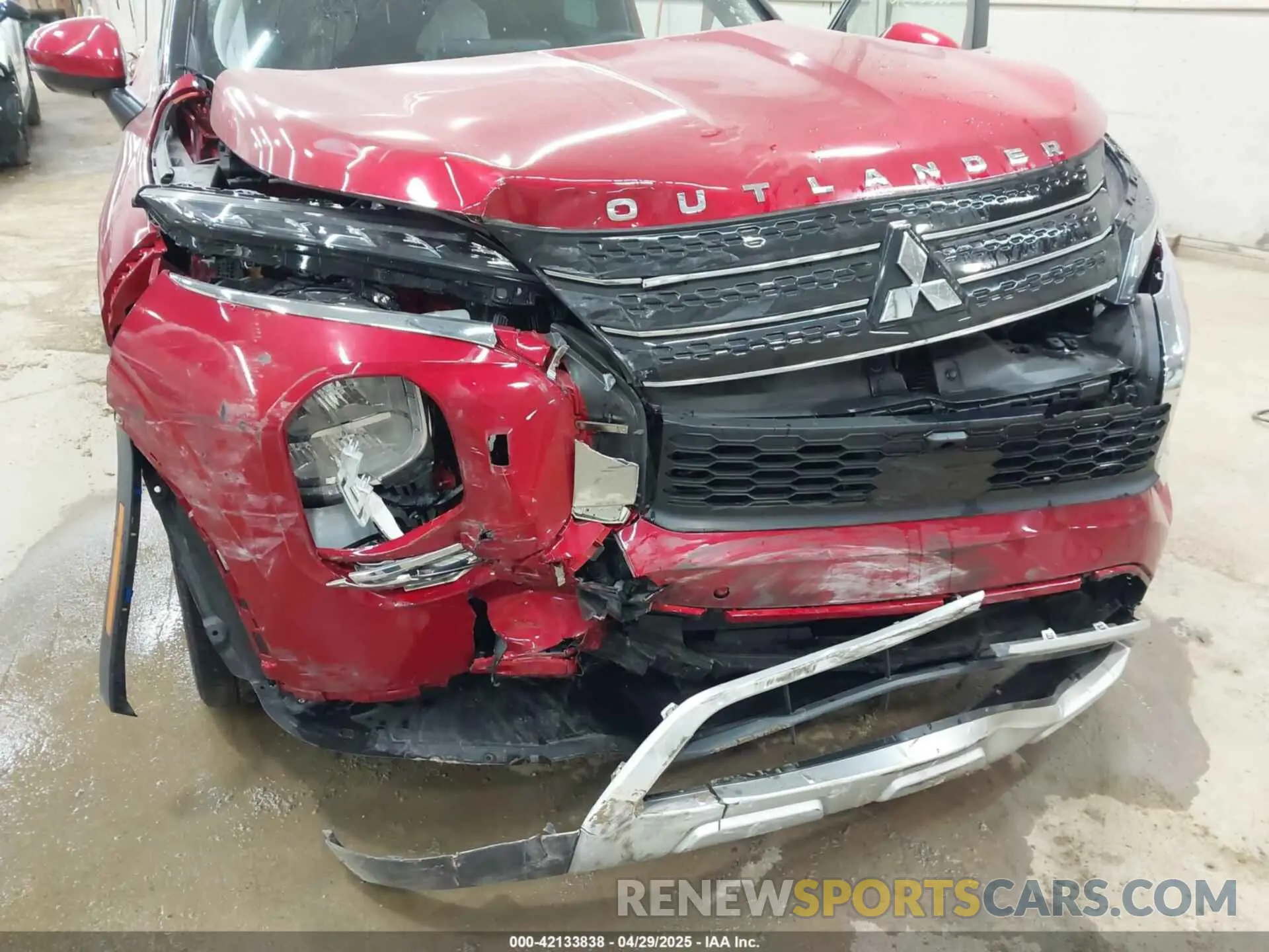 6 Photograph of a damaged car JA4J4UA86PZ048784 MITSUBISHI OUTLANDER 2023