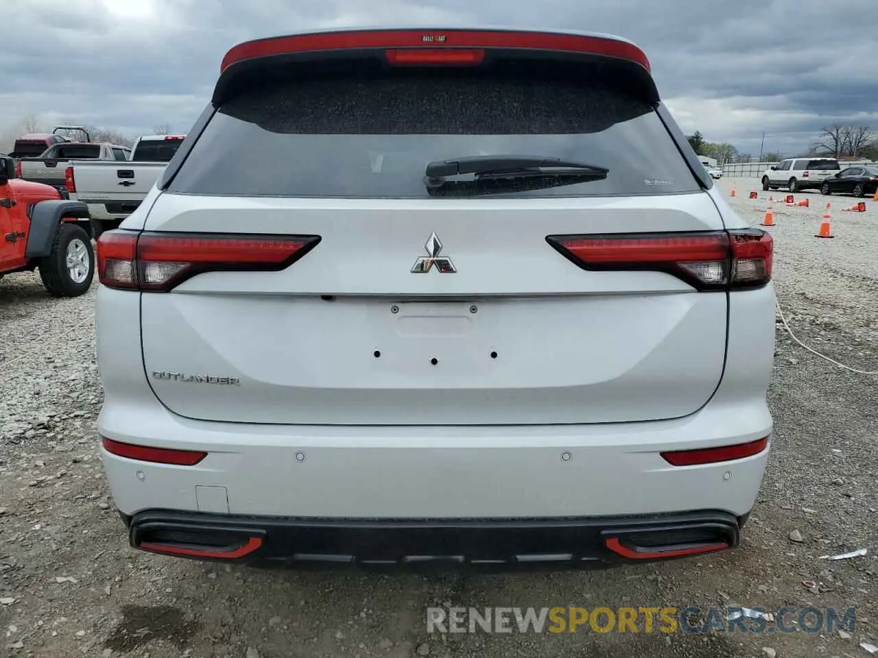 6 Photograph of a damaged car JA4J4UA88PZ032845 MITSUBISHI OUTLANDER 2023