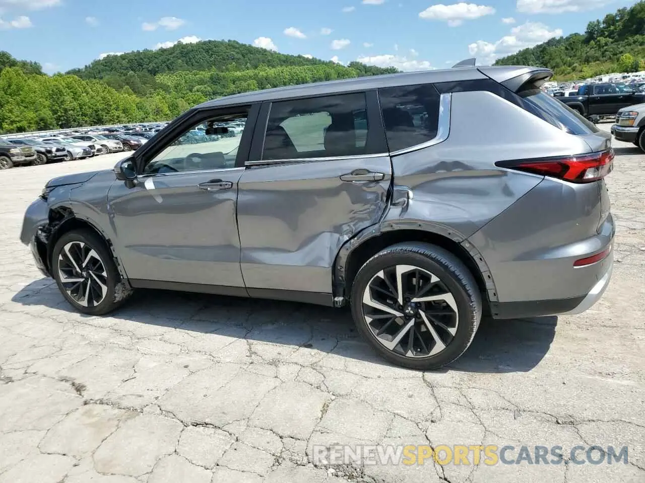 2 Photograph of a damaged car JA4J4UA8XPZ022107 MITSUBISHI OUTLANDER 2023