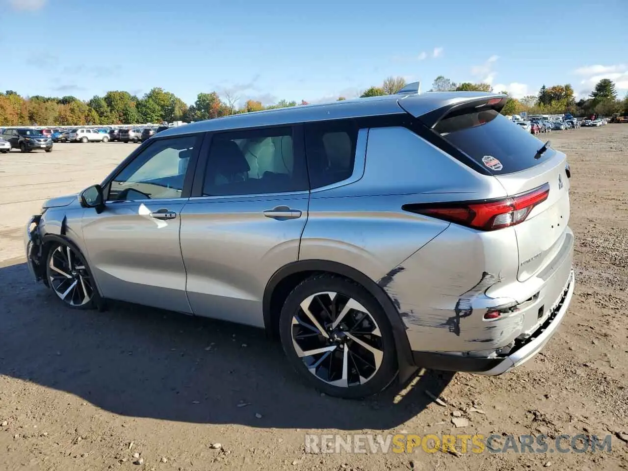 2 Photograph of a damaged car JA4J4UA8XPZ050554 MITSUBISHI OUTLANDER 2023