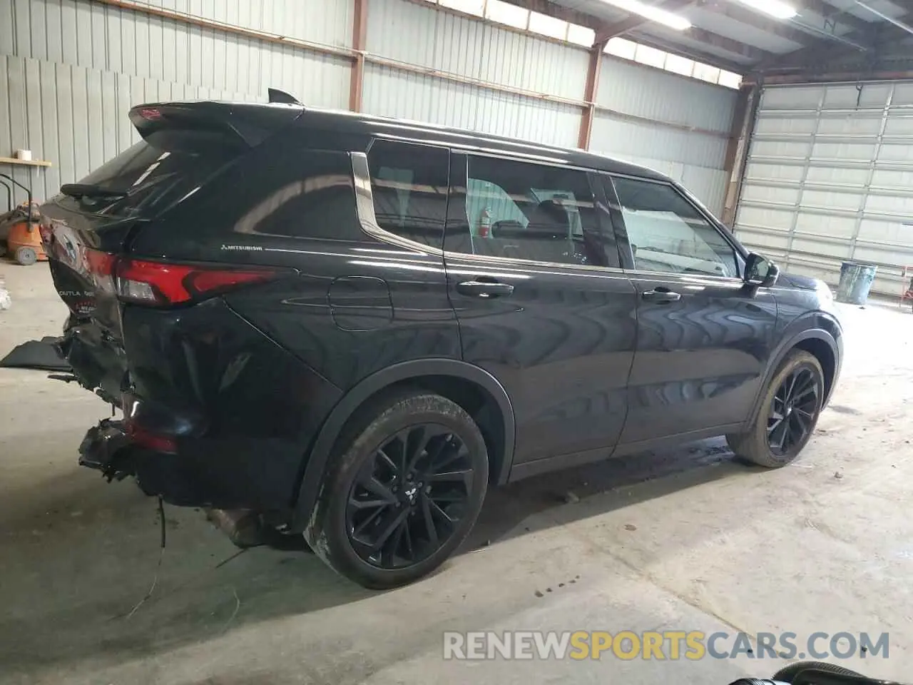 3 Photograph of a damaged car JA4J4VA80PZ038953 MITSUBISHI OUTLANDER 2023