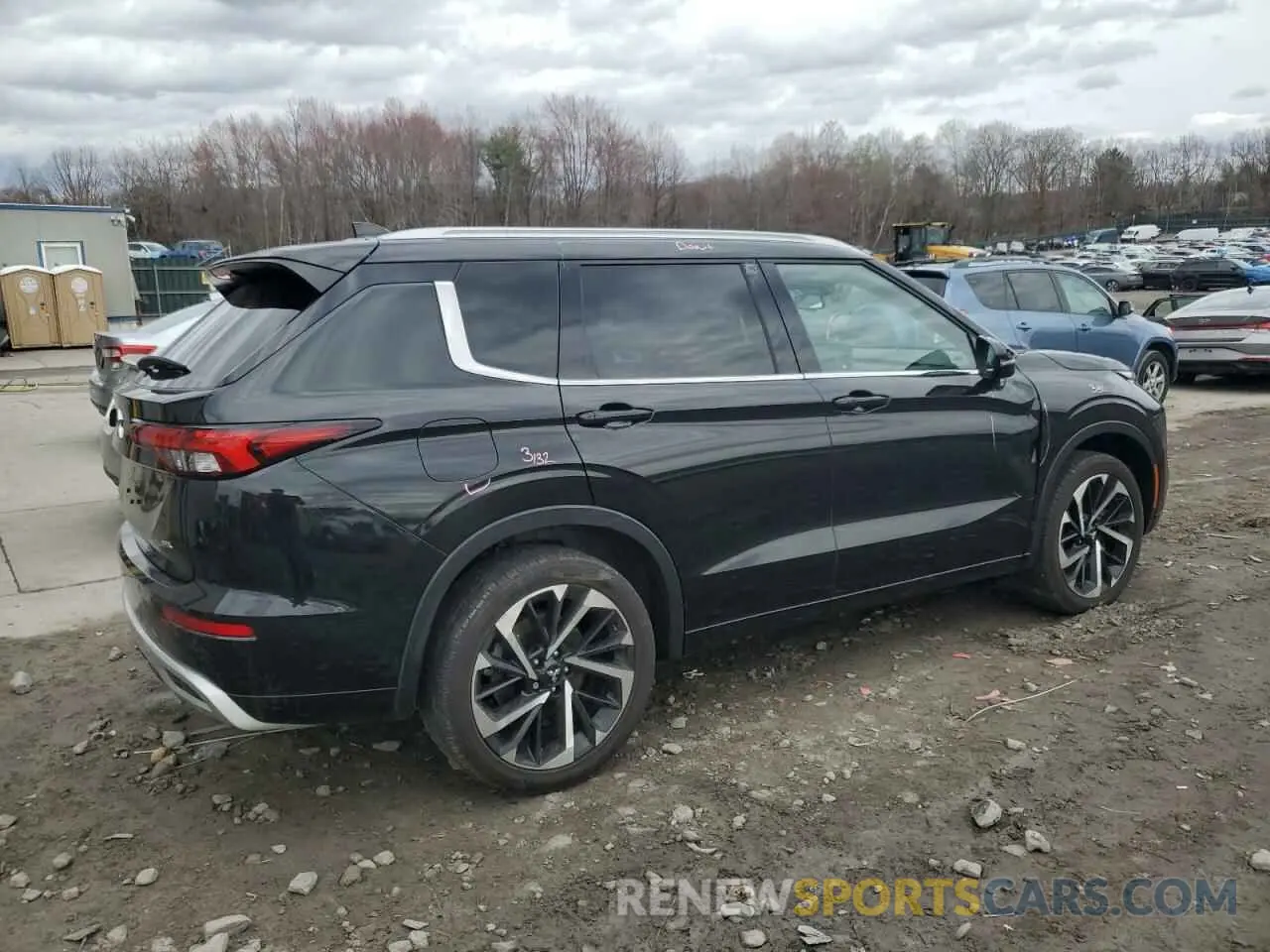 3 Photograph of a damaged car JA4J4VA85PZ039483 MITSUBISHI OUTLANDER 2023