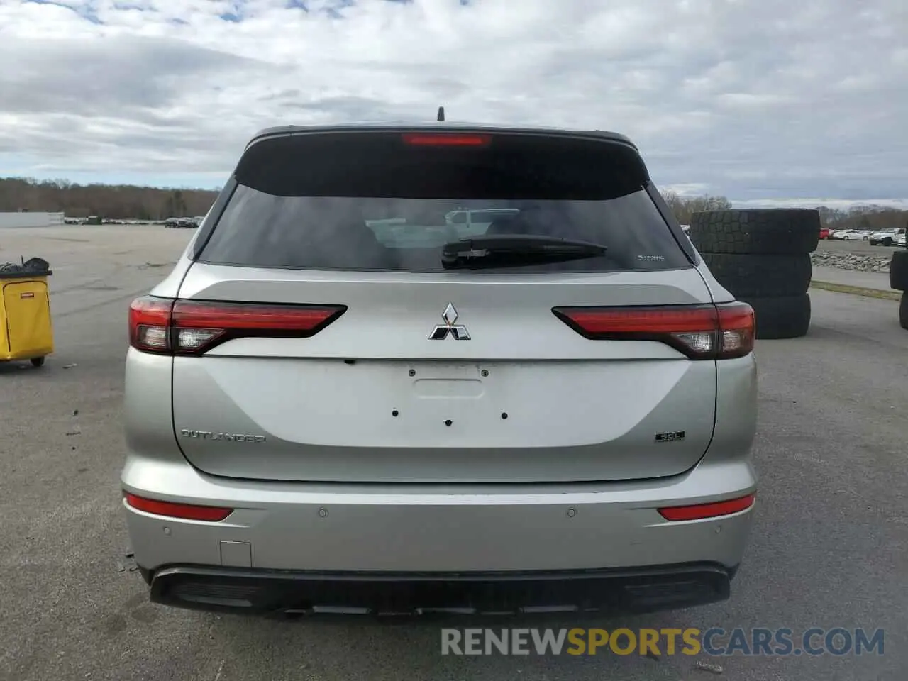 6 Photograph of a damaged car JA4J4VA86PZ008968 MITSUBISHI OUTLANDER 2023