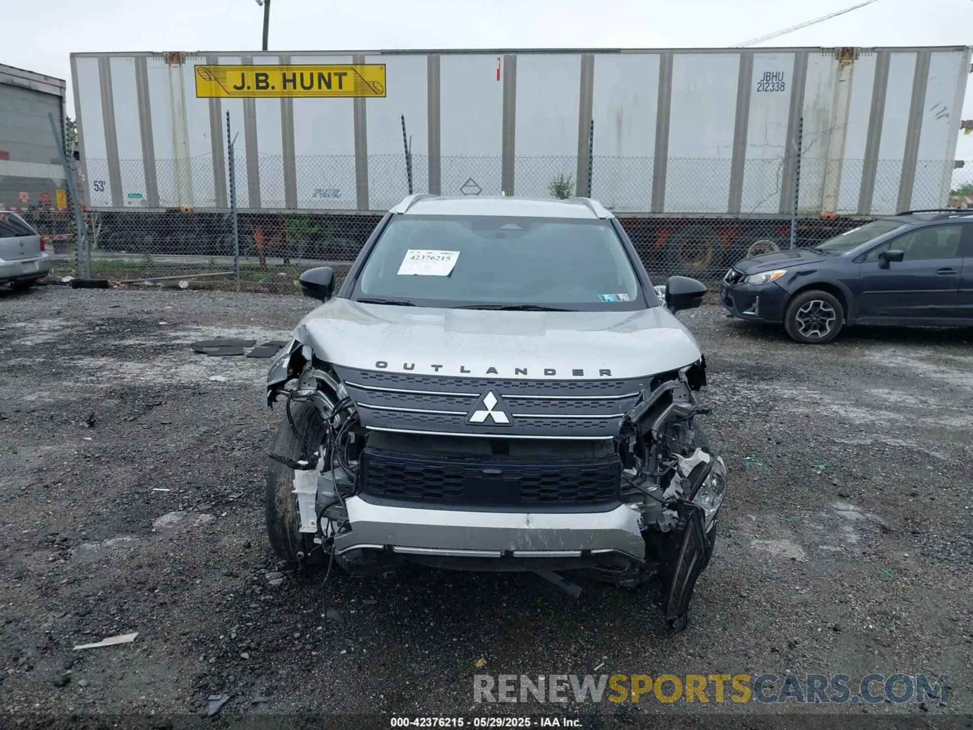 6 Photograph of a damaged car JA4J4VA8XPZ025997 MITSUBISHI OUTLANDER 2023