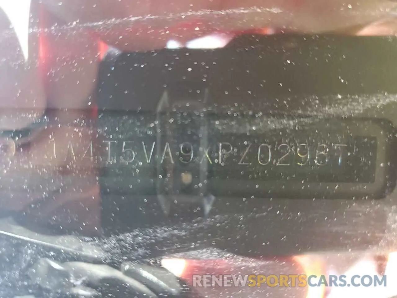 13 Photograph of a damaged car JA4T5VA9XPZ029675 MITSUBISHI OUTLANDER 2023