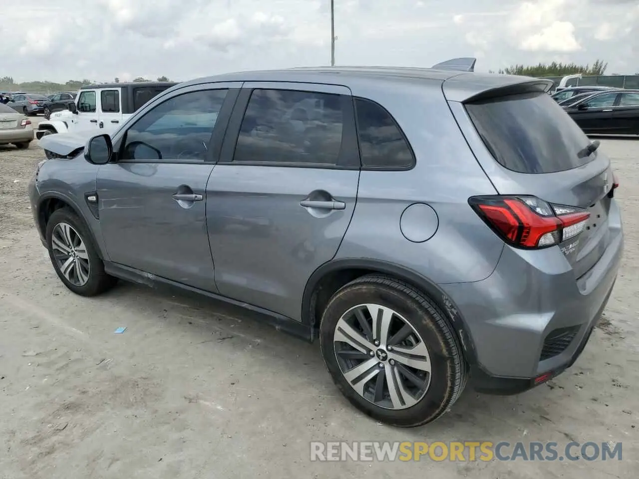 2 Photograph of a damaged car JA4ARUAU0RU006965 MITSUBISHI OUTLANDER 2024