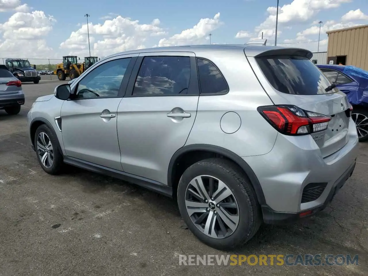 2 Photograph of a damaged car JA4ARUAU2RU014484 MITSUBISHI OUTLANDER 2024