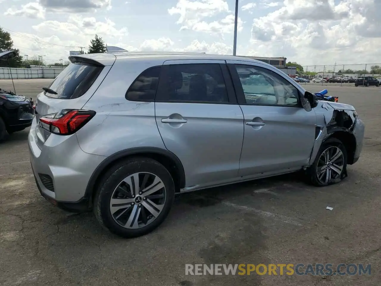3 Photograph of a damaged car JA4ARUAU2RU014484 MITSUBISHI OUTLANDER 2024