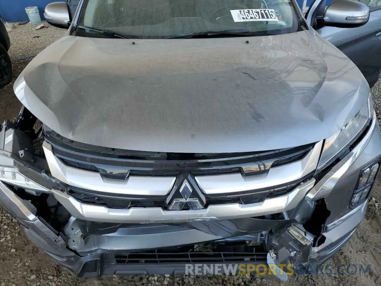 12 Photograph of a damaged car JA4ARUAU2RU017417 MITSUBISHI OUTLANDER 2024