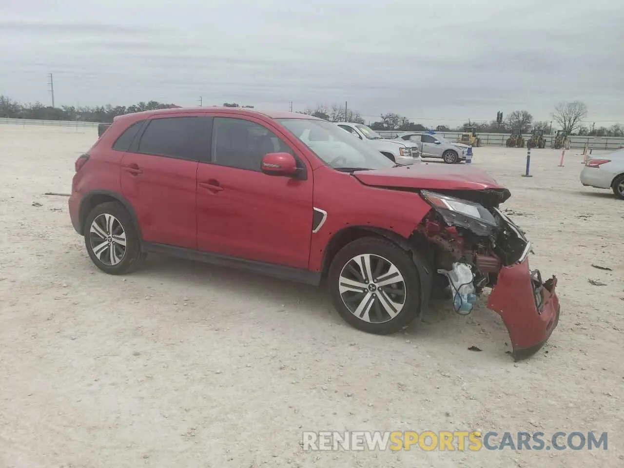 4 Photograph of a damaged car JA4ARUAU6RU004833 MITSUBISHI OUTLANDER 2024