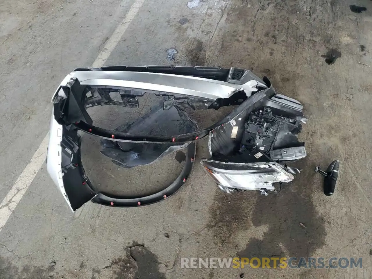 12 Photograph of a damaged car JA4ARUAU7RU017137 MITSUBISHI OUTLANDER 2024