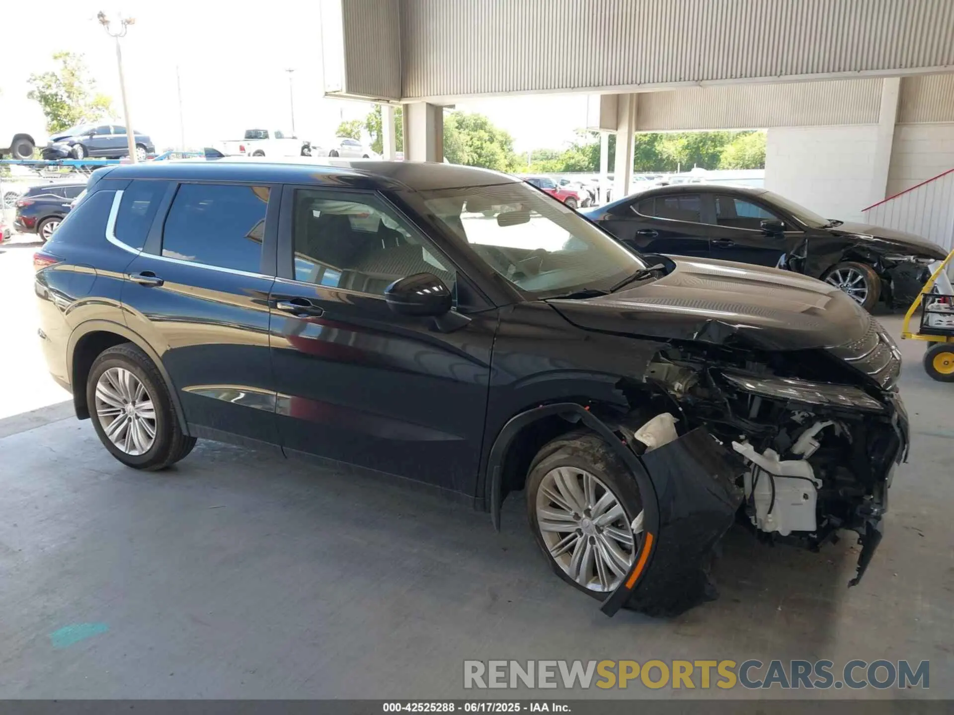 12 Photograph of a damaged car JA4J3UA84RZ028541 MITSUBISHI OUTLANDER 2024