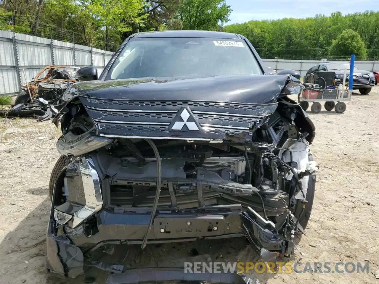 5 Photograph of a damaged car JA4J3UA84RZ083796 MITSUBISHI OUTLANDER 2024