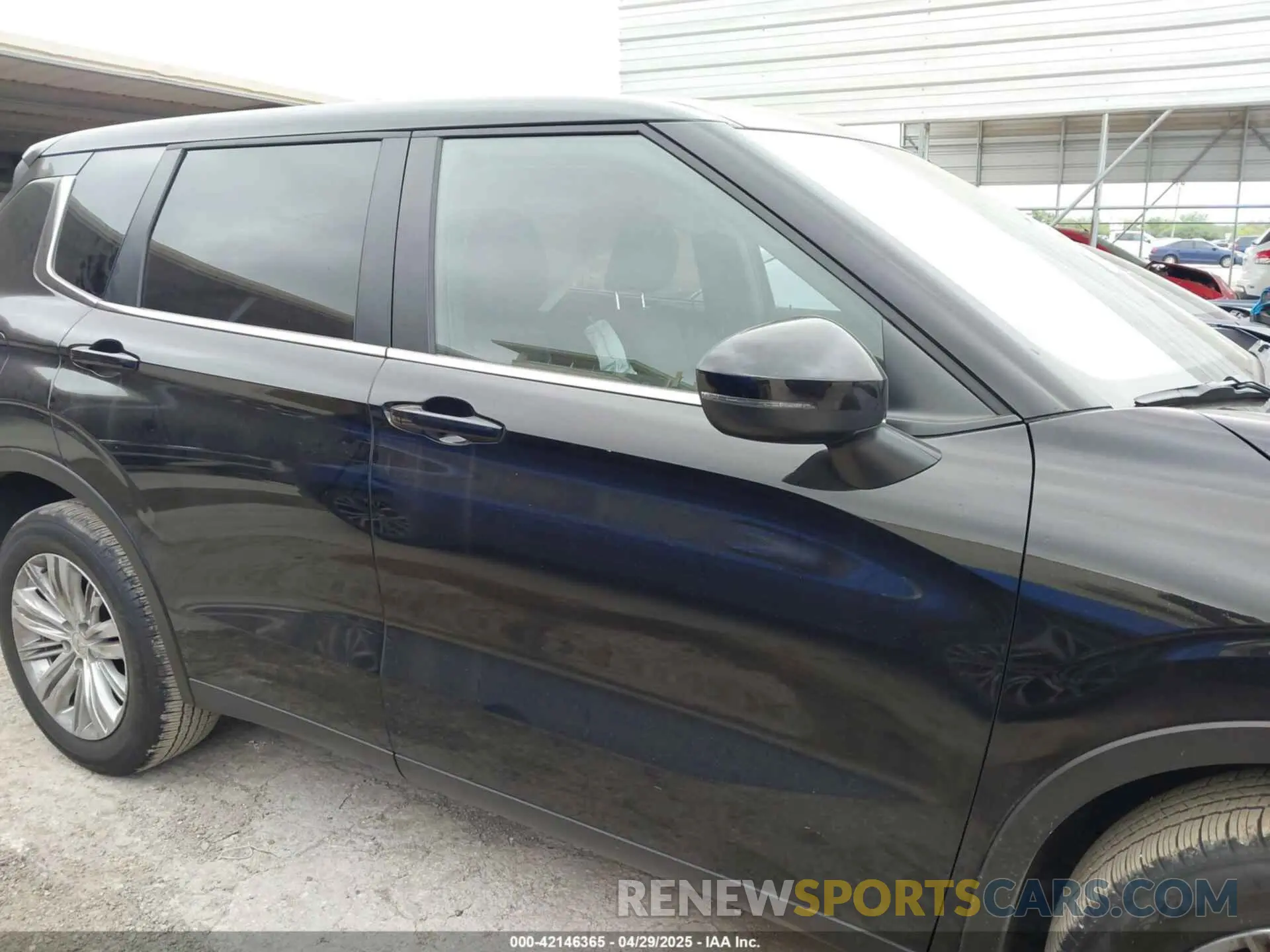 13 Photograph of a damaged car JA4J3UA87RZ073473 MITSUBISHI OUTLANDER 2024