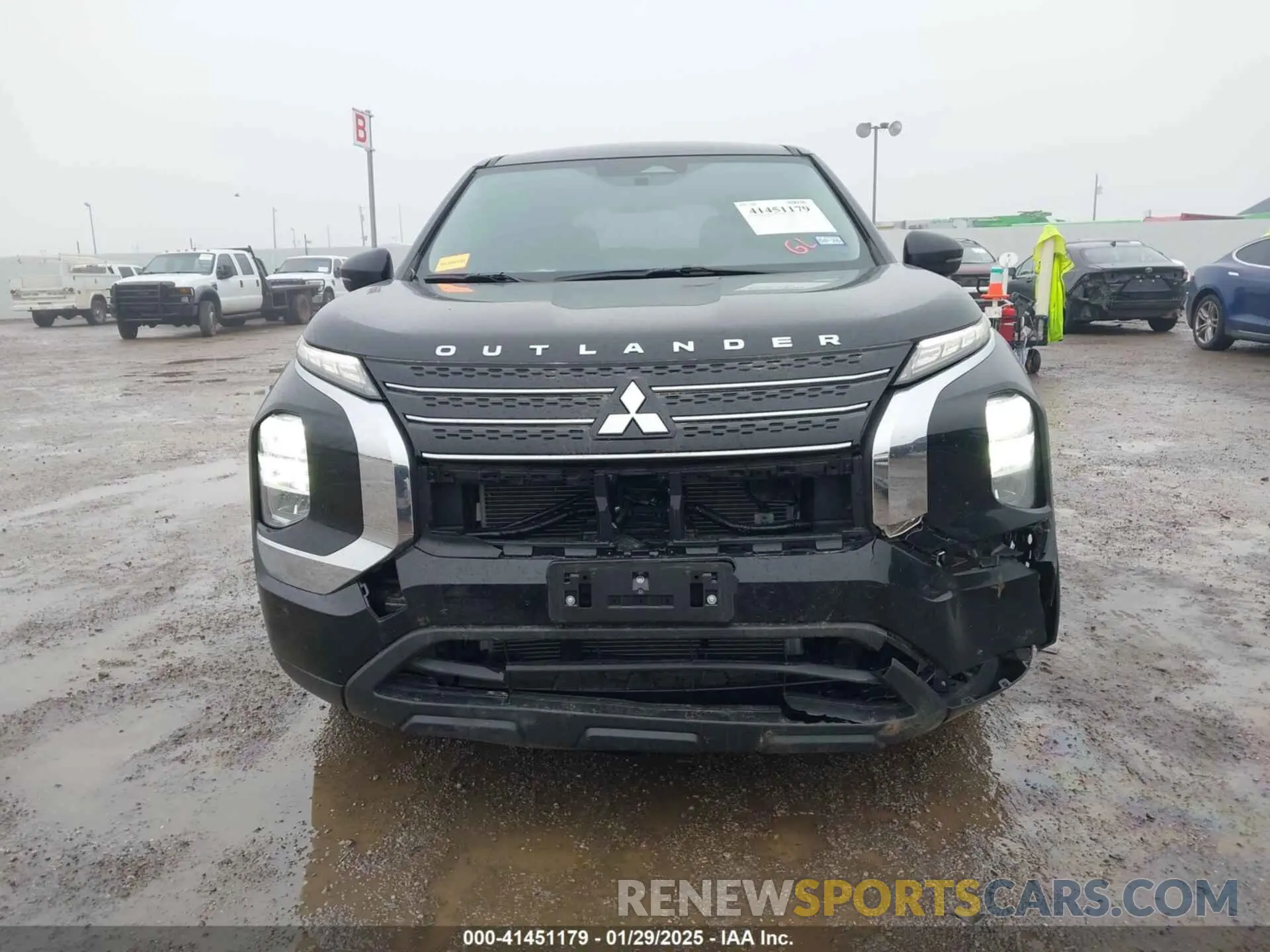 12 Photograph of a damaged car JA4J3UA88RZ074065 MITSUBISHI OUTLANDER 2024