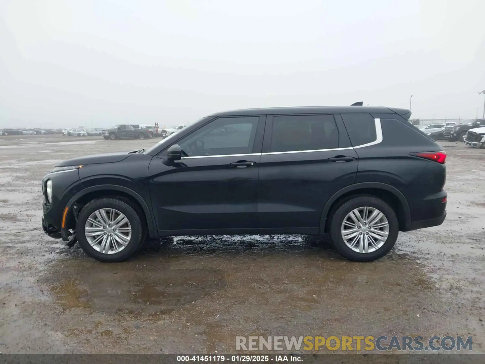 14 Photograph of a damaged car JA4J3UA88RZ074065 MITSUBISHI OUTLANDER 2024