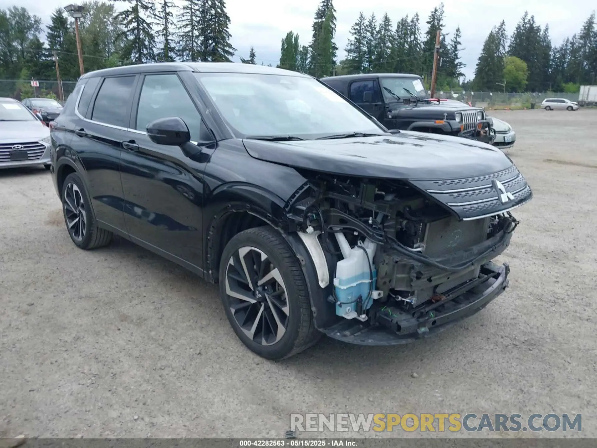1 Photograph of a damaged car JA4J3VA81RZ046615 MITSUBISHI OUTLANDER 2024