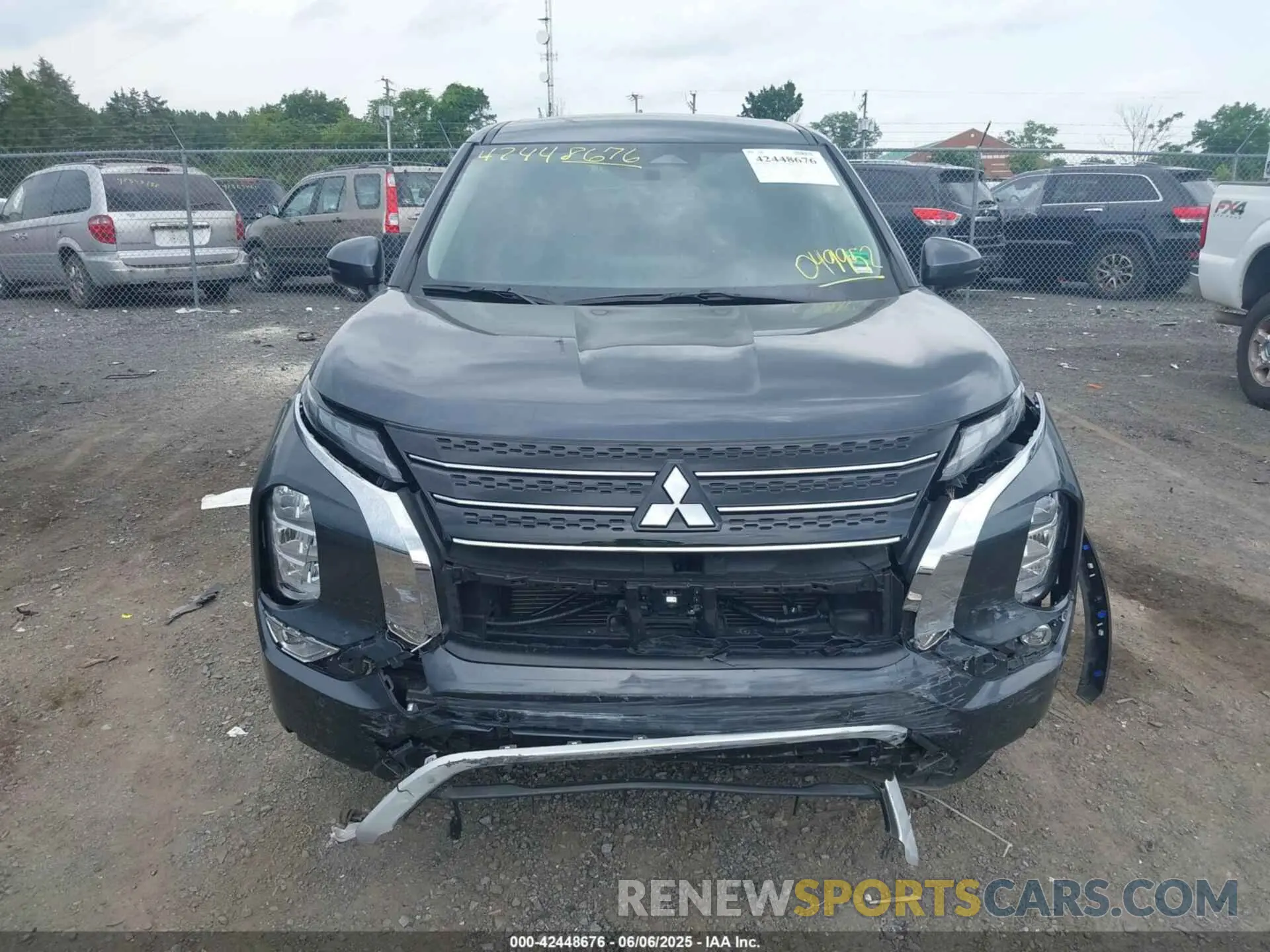 12 Photograph of a damaged car JA4J3VA81RZ049952 MITSUBISHI OUTLANDER 2024