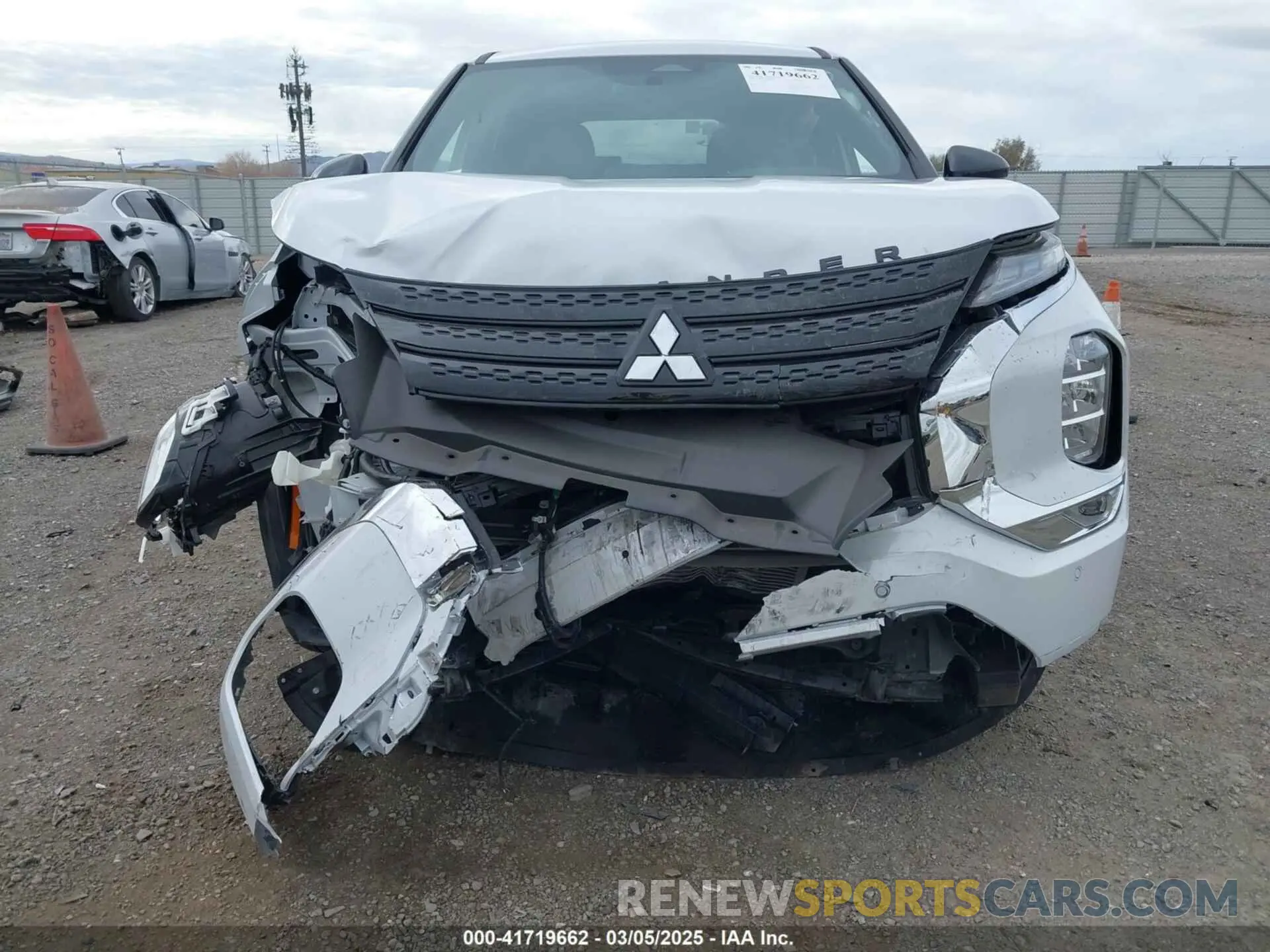 6 Photograph of a damaged car JA4J3VA81RZ073605 MITSUBISHI OUTLANDER 2024