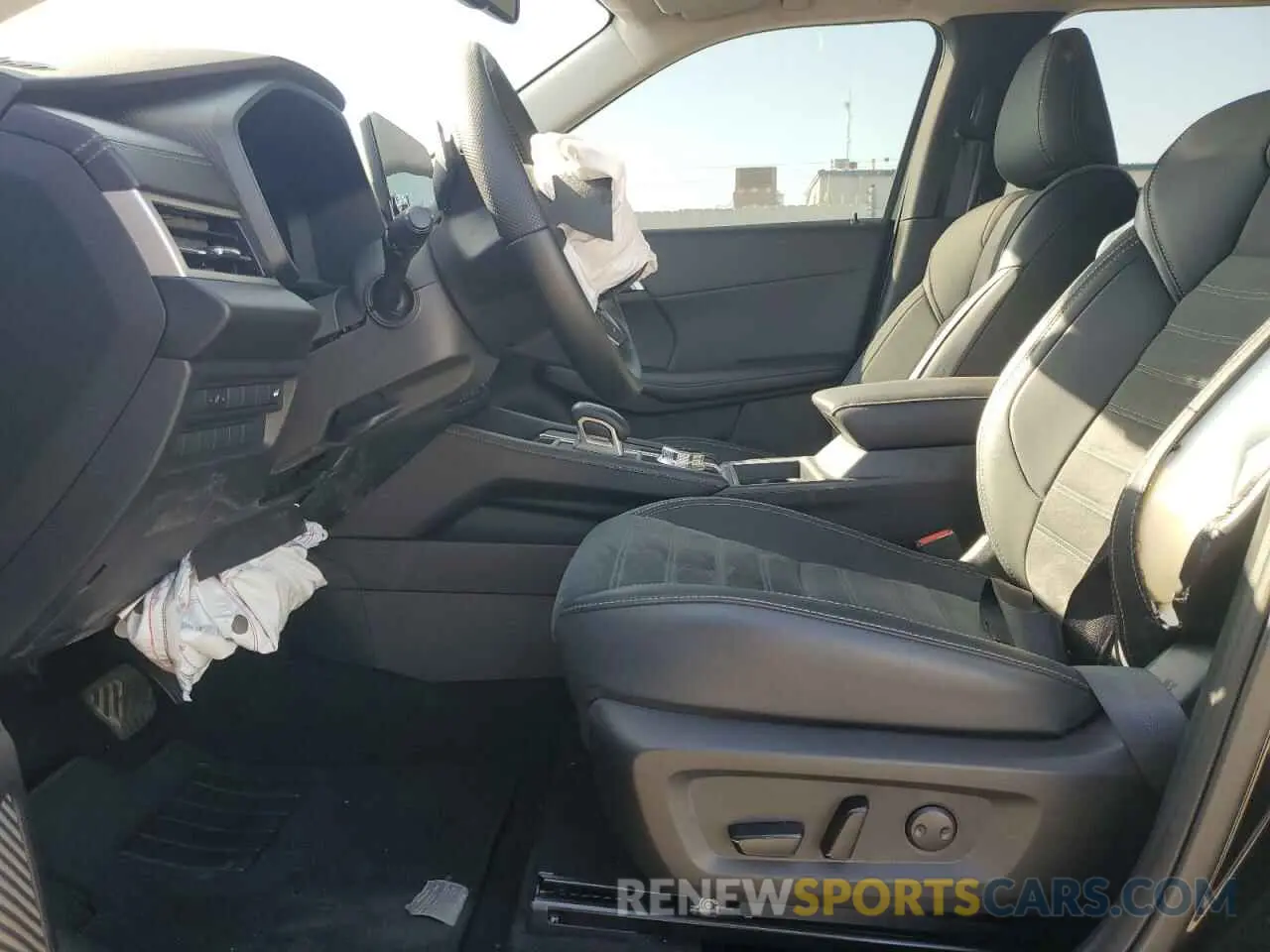 7 Photograph of a damaged car JA4J3VA81RZ074074 MITSUBISHI OUTLANDER 2024