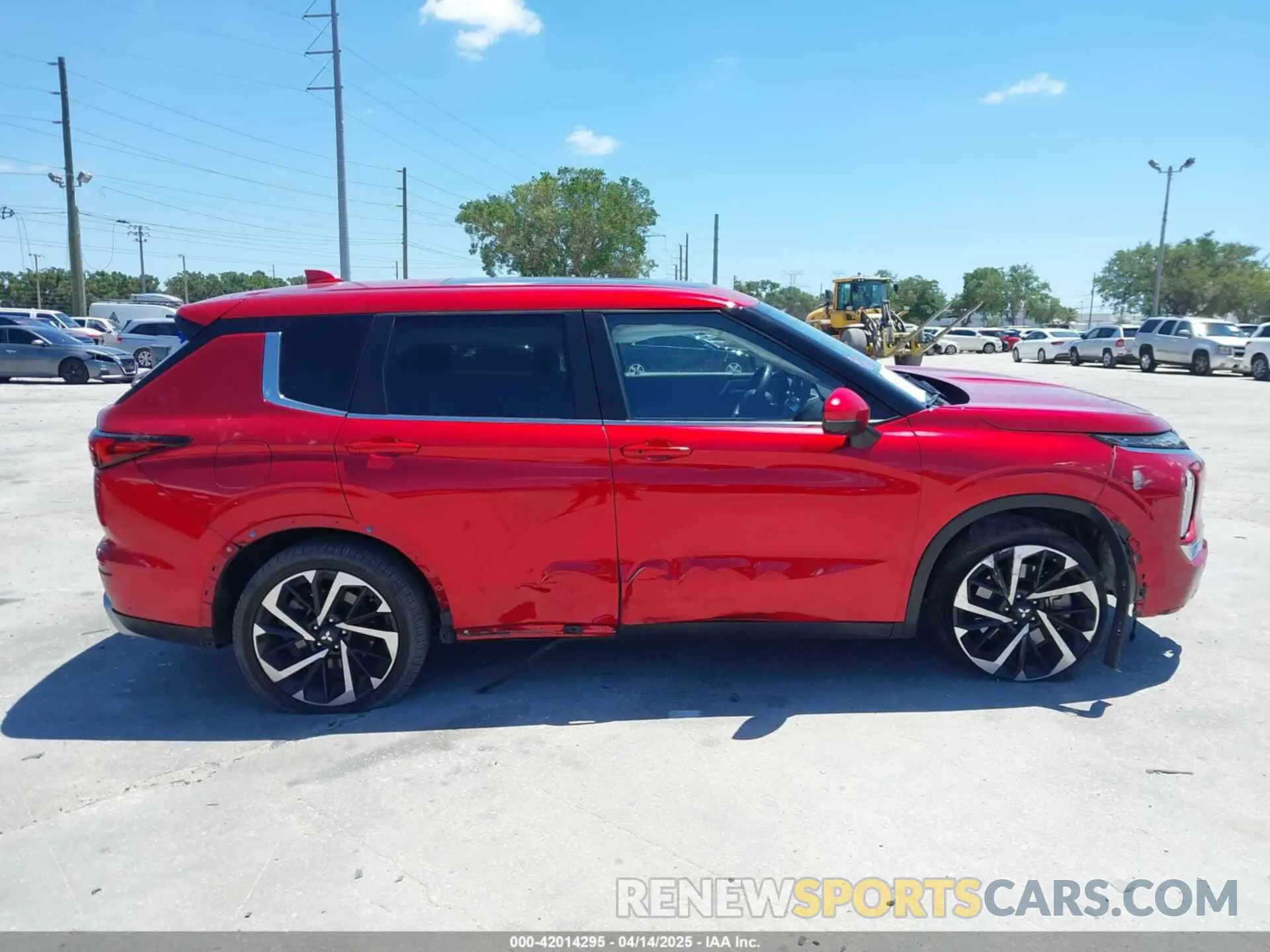 13 Photograph of a damaged car JA4J3VA82RZ016832 MITSUBISHI OUTLANDER 2024