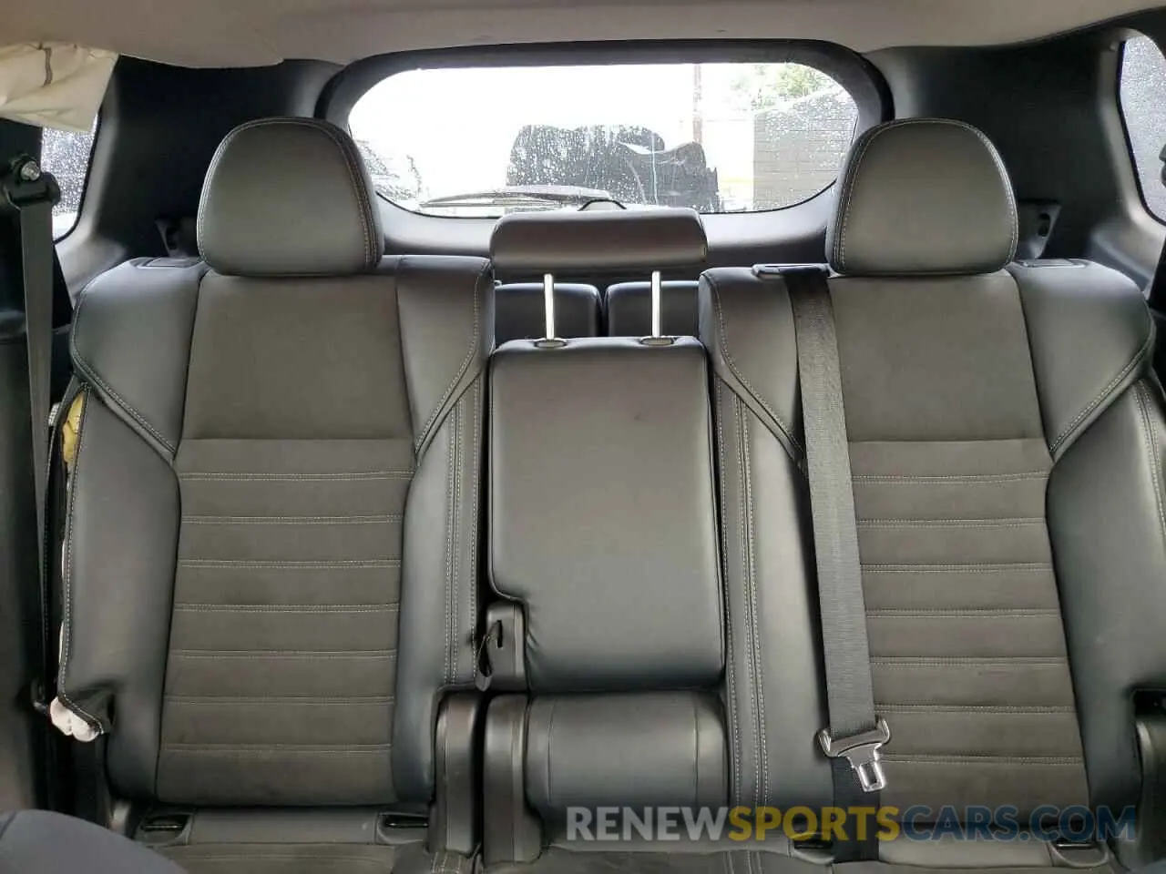10 Photograph of a damaged car JA4J3VA82RZ028639 MITSUBISHI OUTLANDER 2024