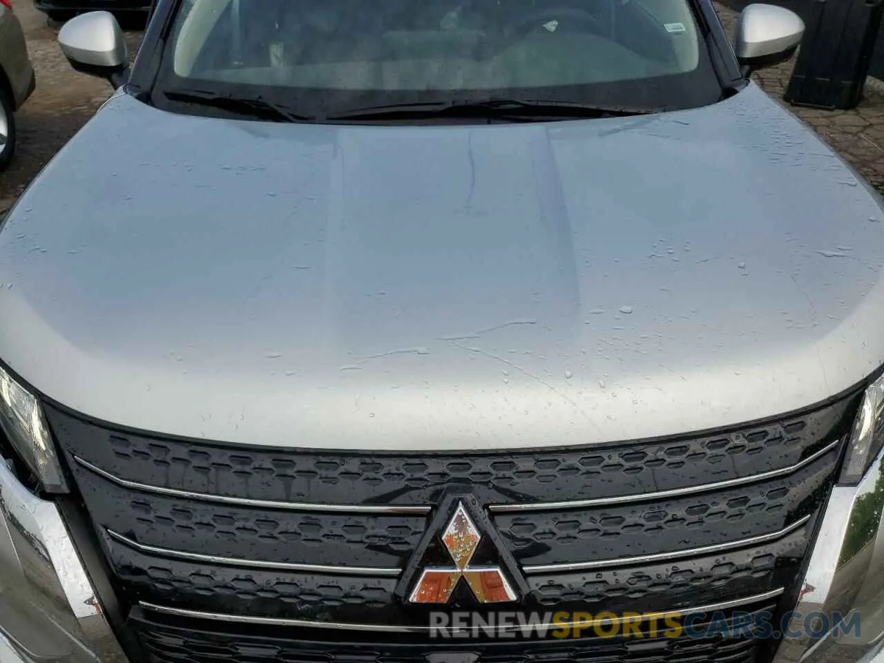 12 Photograph of a damaged car JA4J3VA82RZ028639 MITSUBISHI OUTLANDER 2024