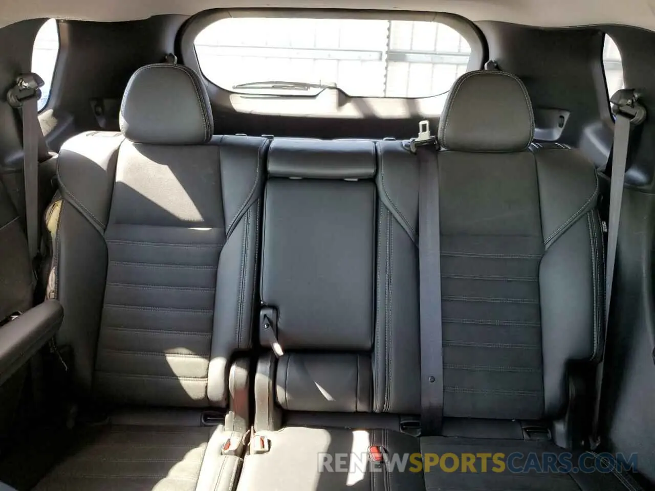 10 Photograph of a damaged car JA4J3VA82RZ041715 MITSUBISHI OUTLANDER 2024