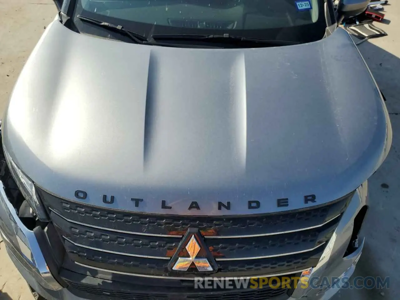 11 Photograph of a damaged car JA4J3VA83RZ009047 MITSUBISHI OUTLANDER 2024